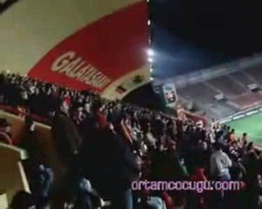 Seninleyiz heryerdeyiz seninle cehenneme bile geliriz