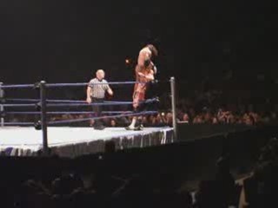 Match John Morrison vs Dolph Ziggler(Part 1) -Bercy 27/09/09