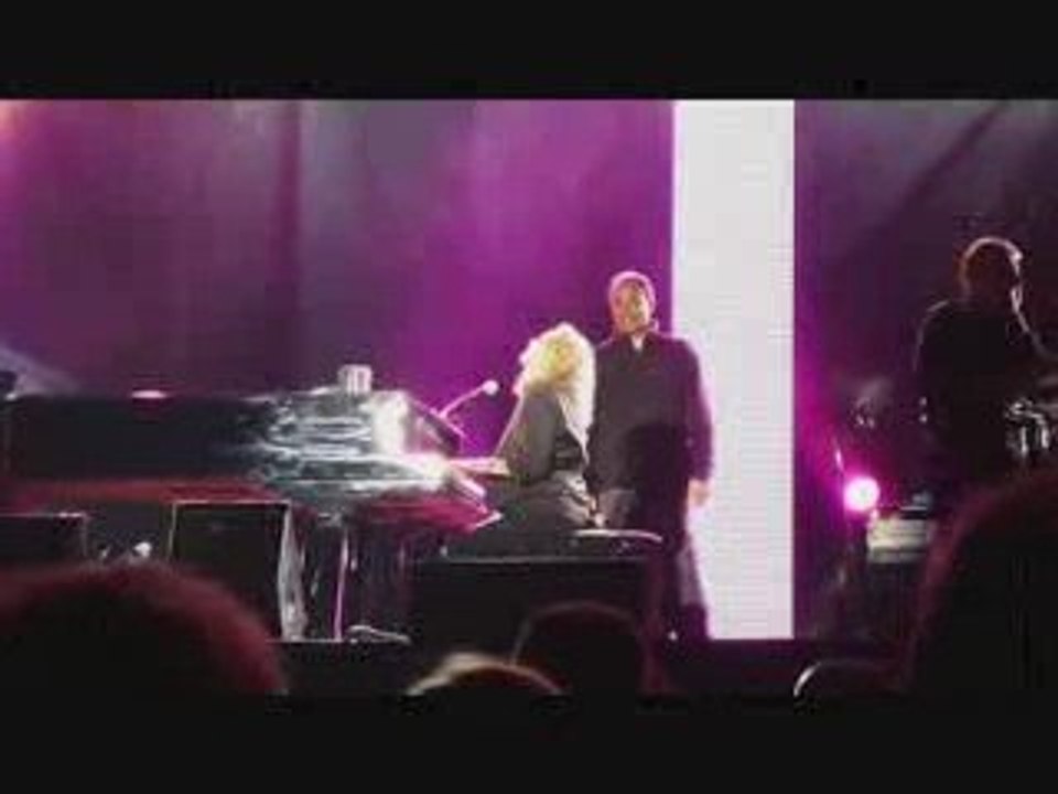 Véronique Sanson pète les plombs devant Jean-François Copé