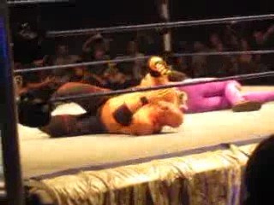 final Kane vs Matt Hardy WWE Bercy 2009