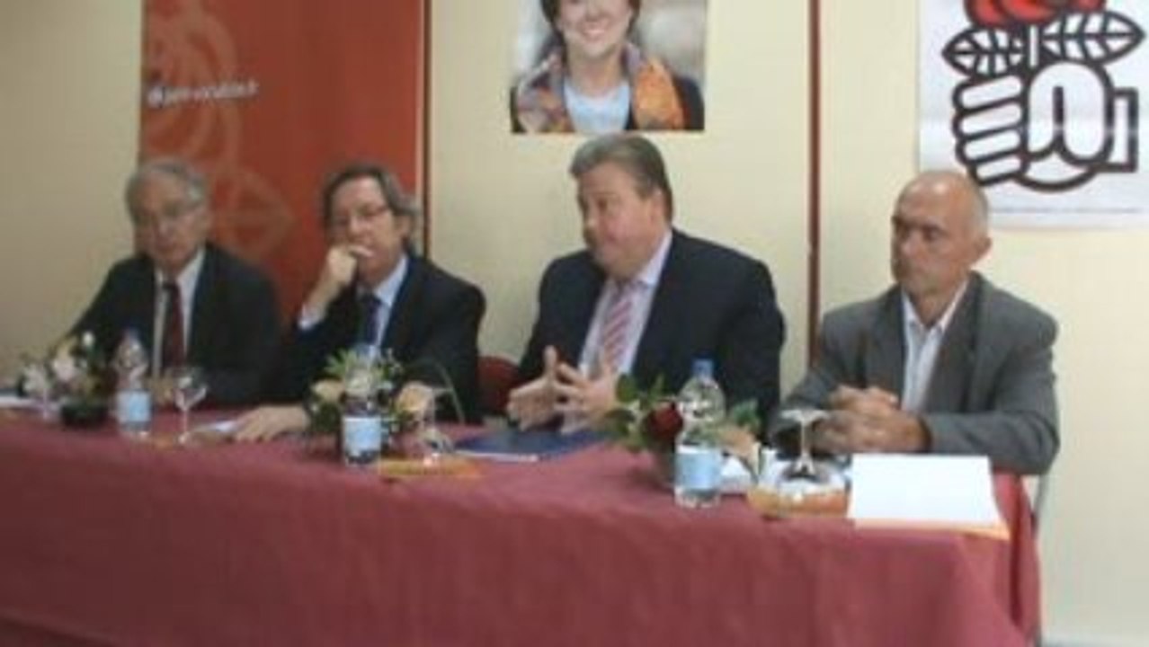 Conférence de presse sur la crise du lait 2/4
