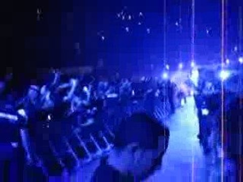 entrées de CM punk et l'Undertaker bercy 2009