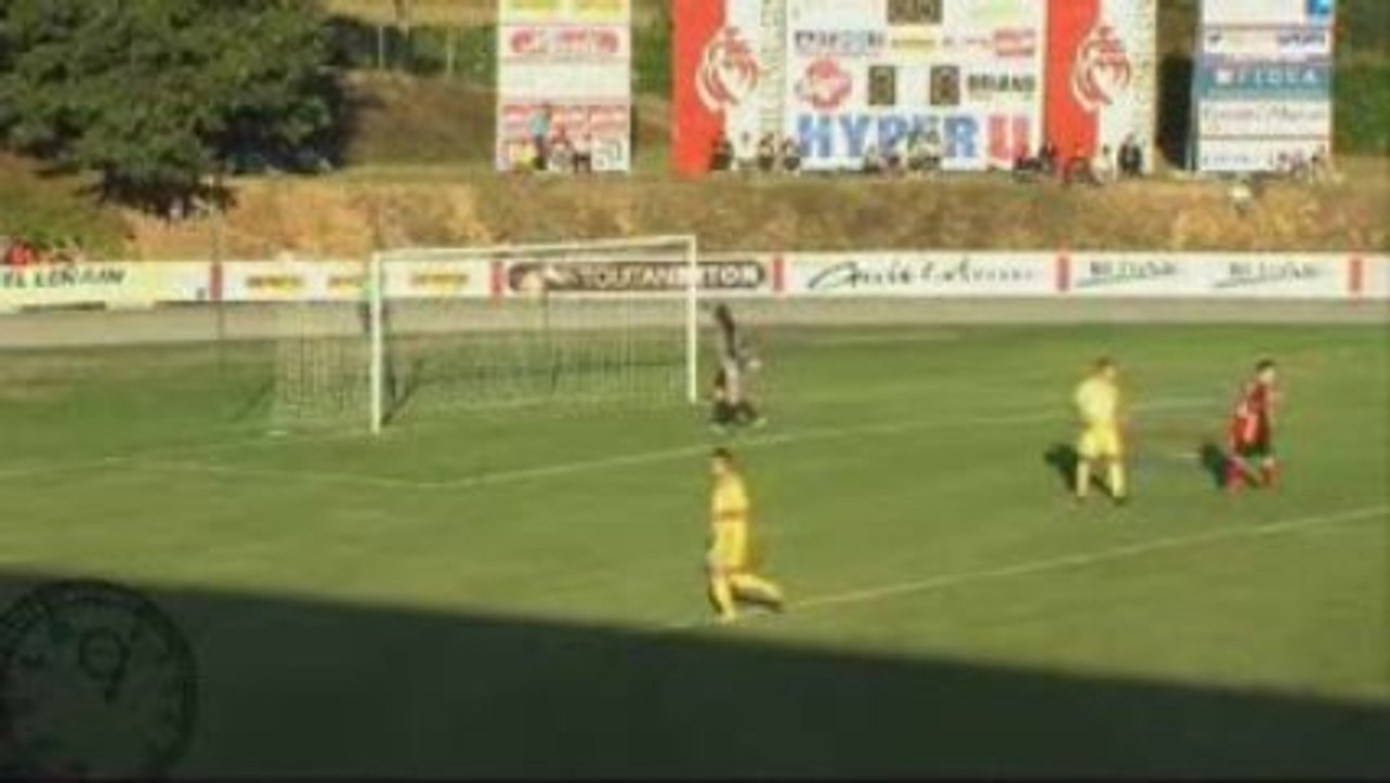 Football CFA : Les Herbiers - Anglet (2 à 2)