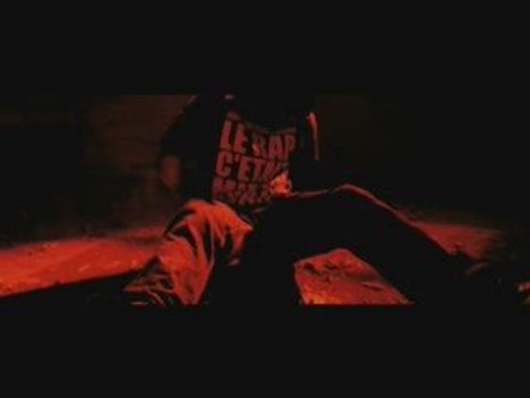 TEASER SALIF - A MA PLACE CURRICULUM VITAL