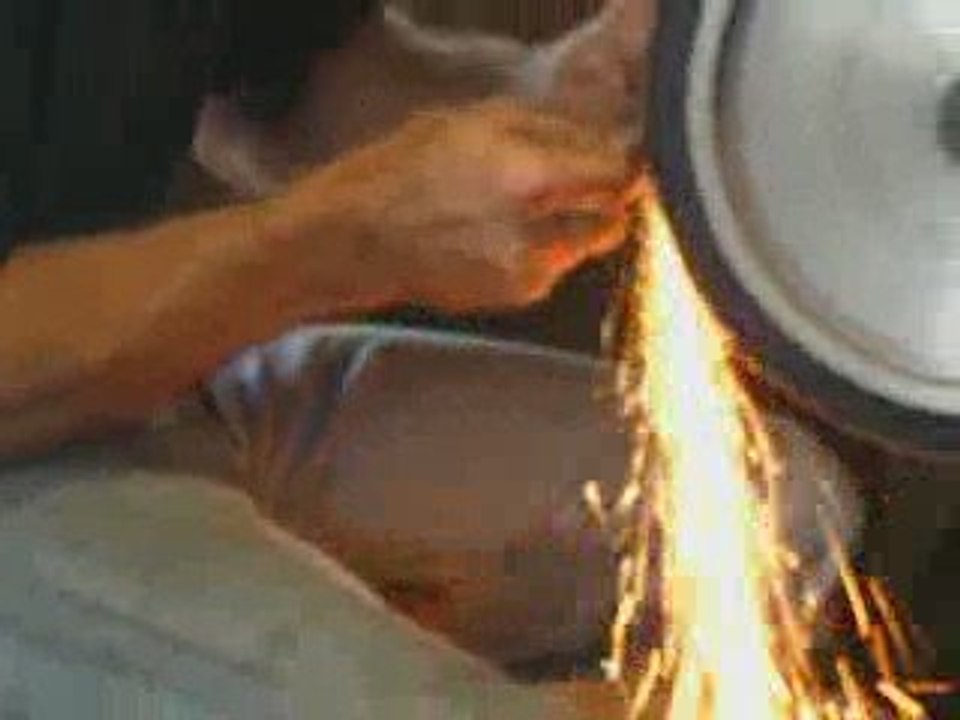 confection de couteaux sur le territoire du HL