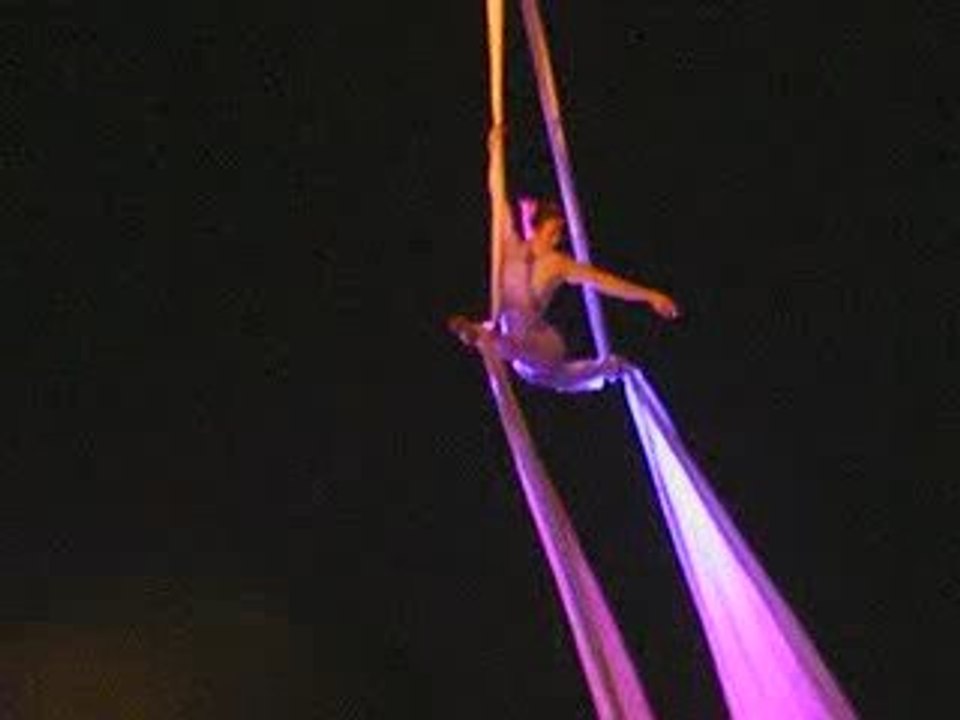 Festival de loire 2009 - dans la nanosphère - Voltige