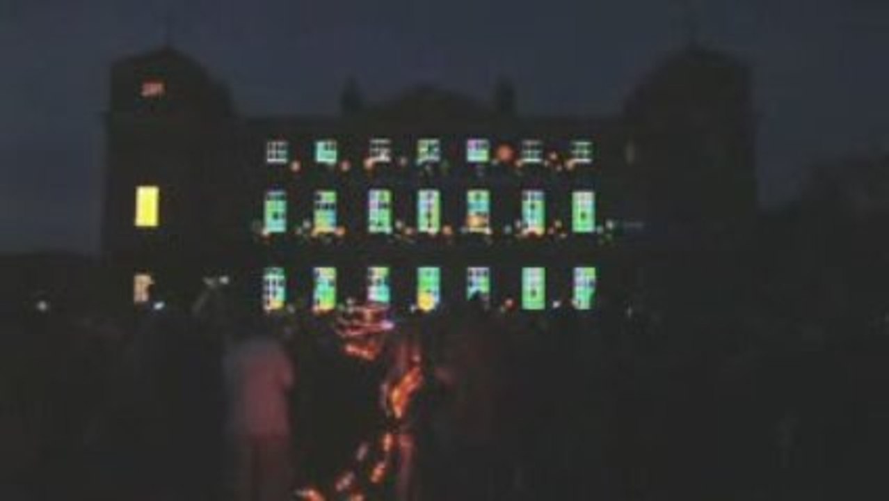 Insane building