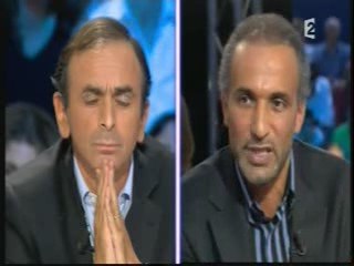 ZEMMOUR SE FAIT HUER FACE A TARIQ RAMADAN. 2