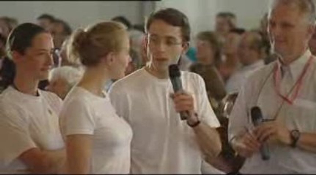 Paray-le-Monial : départ de 85 humanitaires catholiques