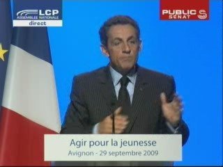 Avec le RSA jeunes, M. Sarkozy brise un tabou à droite