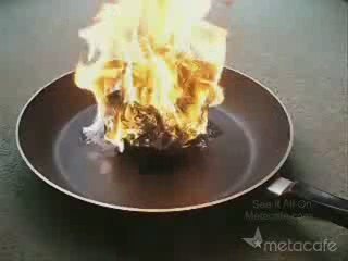 Benzin İstasyonunda Neden Cep Telefonu Yasak