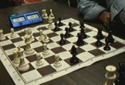 ECHECS : NOUMAI 1 VS 0 CHRIS (CLASSE B 2009)