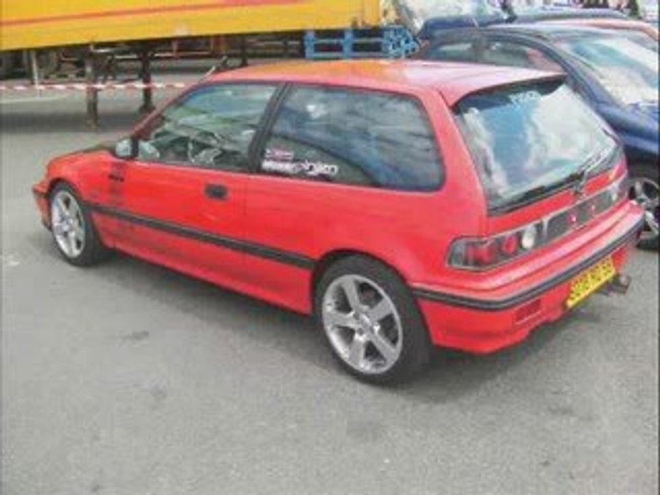 vidéo meeting Tuning  la Charité-sur-Loire 2009