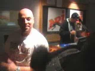 Stefy dans ta radio...