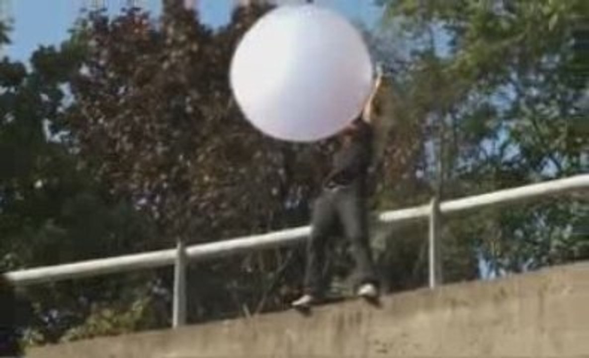 Chewing-gum and helium - Coupsdepub.com