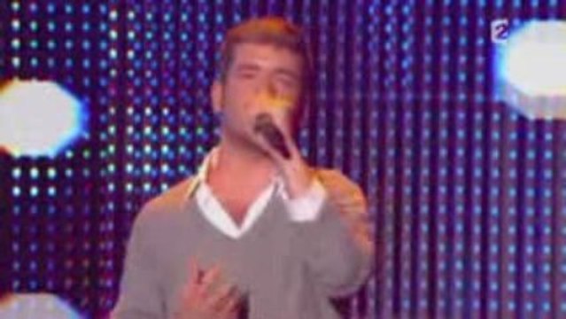 Grégoire Ta main dans Mes chanteurs préférés sur France2