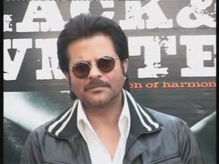 536 Black & White Audio Release