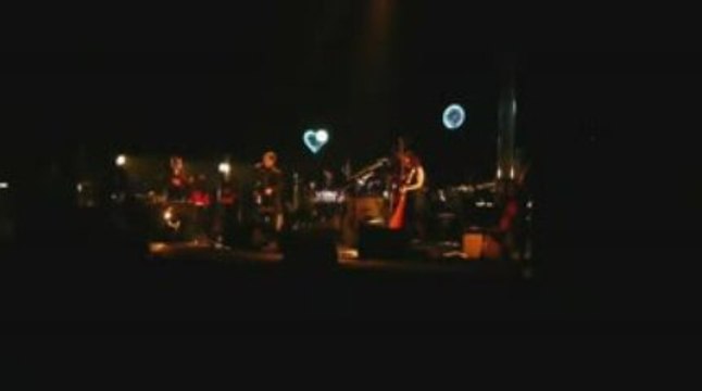 2009-09-25 - Dionysos - La Chapelle sur Erdre (1)