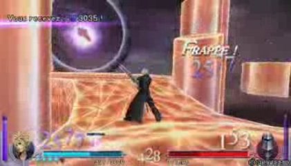 Final Fantasy Dissidia - Cloud vs Guerrier de Lumière