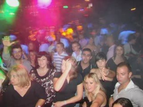 JOUETS ADULTES AU LATINO DREAM DISCOTHEQUE