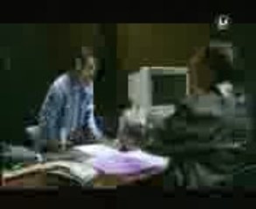 Jamel Debbouze au Poste de Police