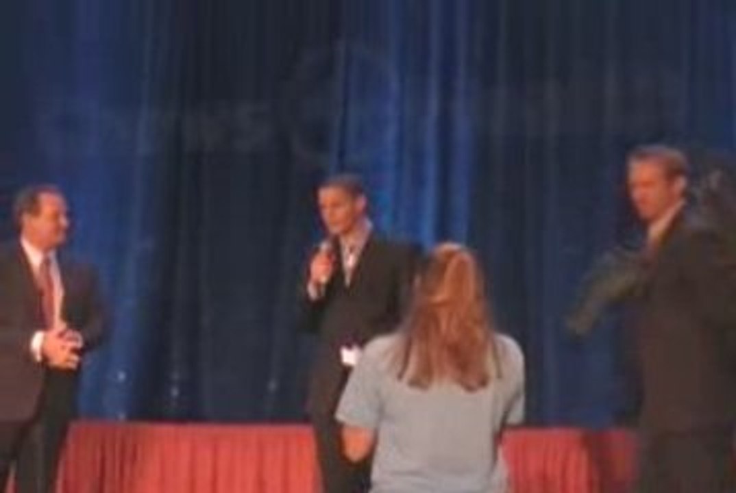 1# Leader Terell Kissendal Accepting $2,000 Prize Award