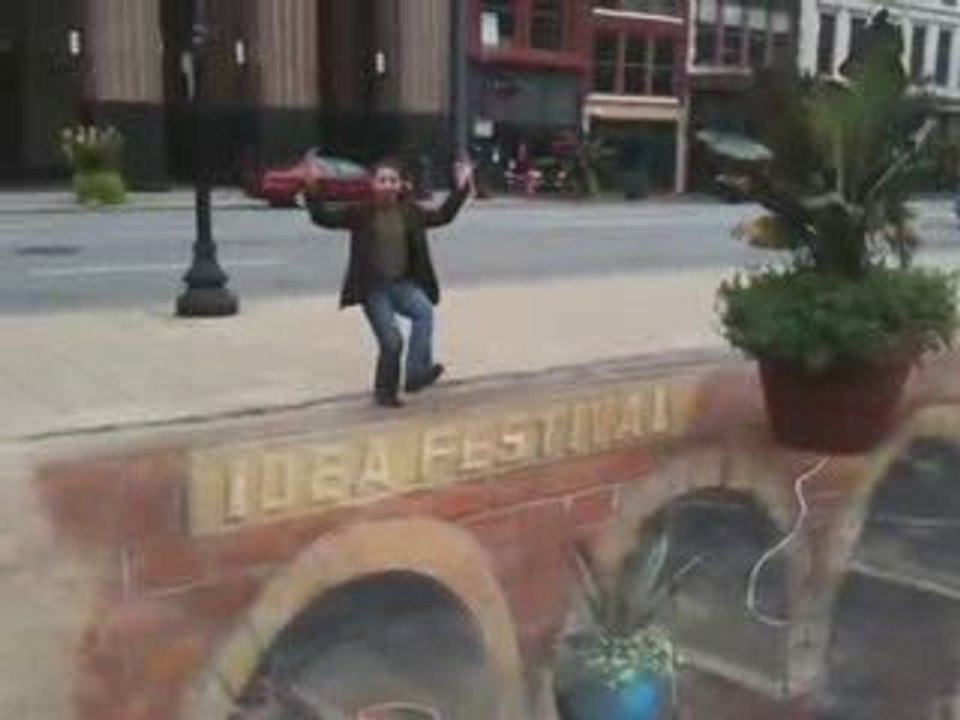 YOGAmazing in a Minute 6: Dancing Shiva on Main Street