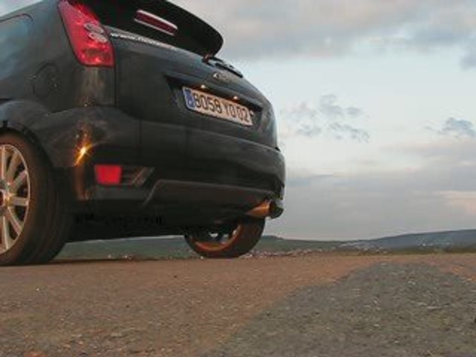 Fiesta ST full Milltek sans reso.