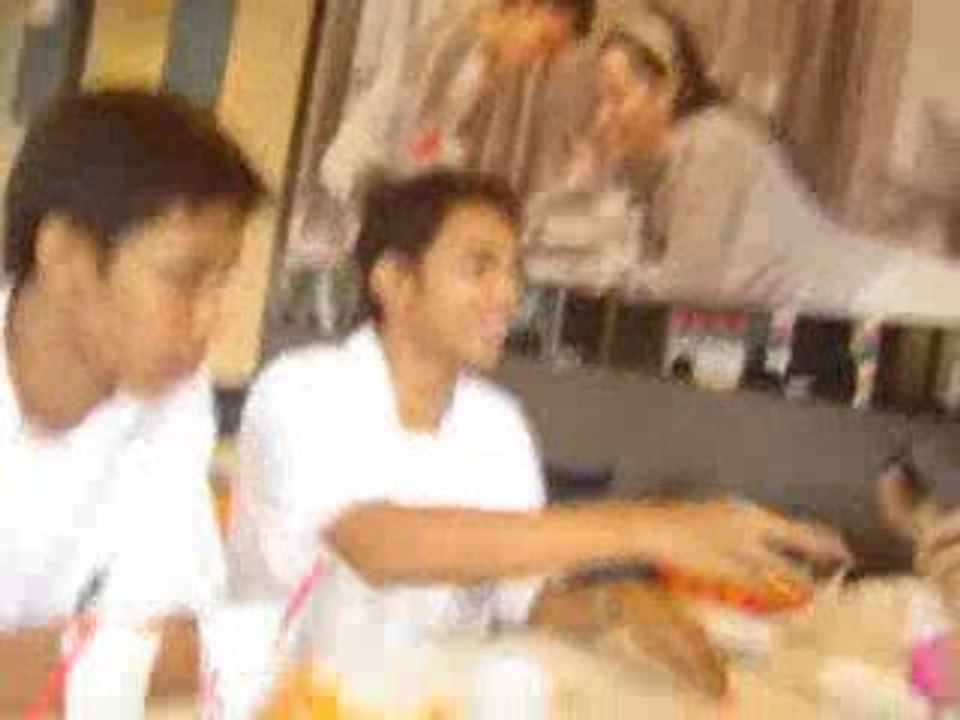 tessa's bday at jollibee. haha :D