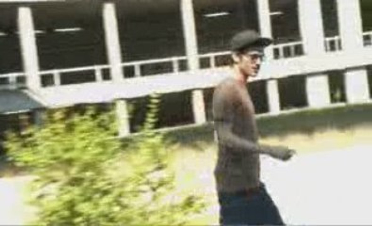 The chewing gum and helium experiment