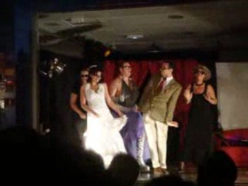 Première Filme qui peut:"Le mariage en boogie"