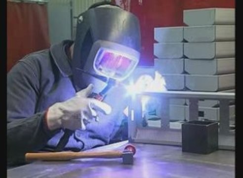 AMI Métallerie industrielle, tôlerie fine et peinture