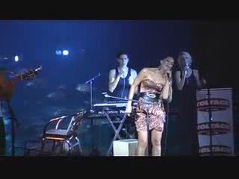 AGNES - ON AND ON (ACOUSTIQUE)