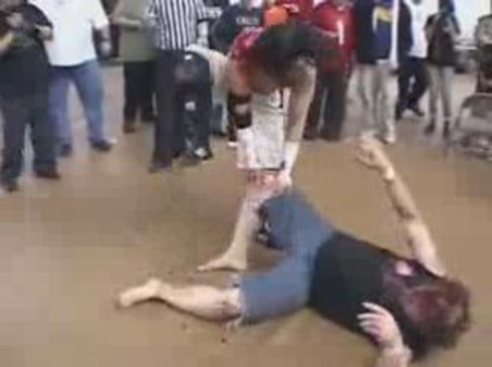 Thumbtack Jack En El IWA-EC Maestros Del Dolor