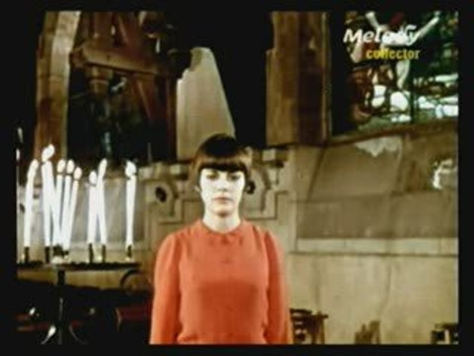 Mireille Mathieu - Qu'elle est belle