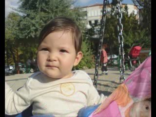 Melda Duygulu-Ninnilerin Beni Yakar  Defne