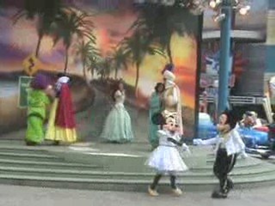 NOUS  A DISNEYLAND PARIS