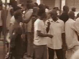 loyale Assurances Burning car