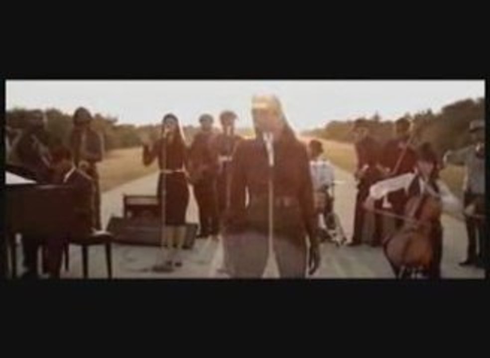 Melanie Fiona "It Kills Me"