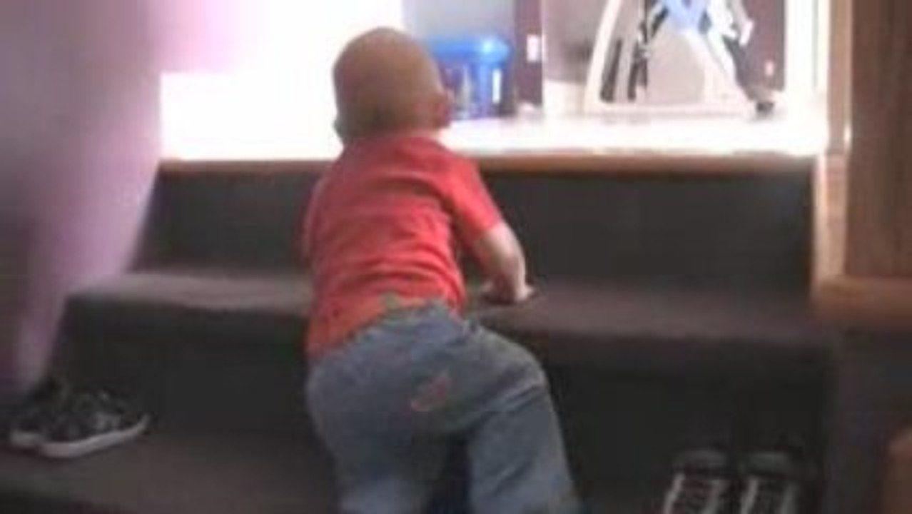 Zack Qui Monte Les Marches