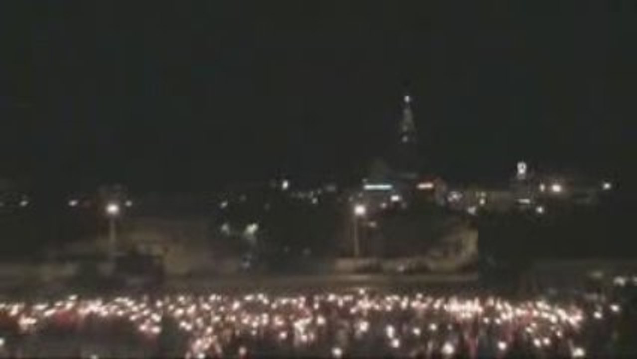 Peace day in Iceland - no violence