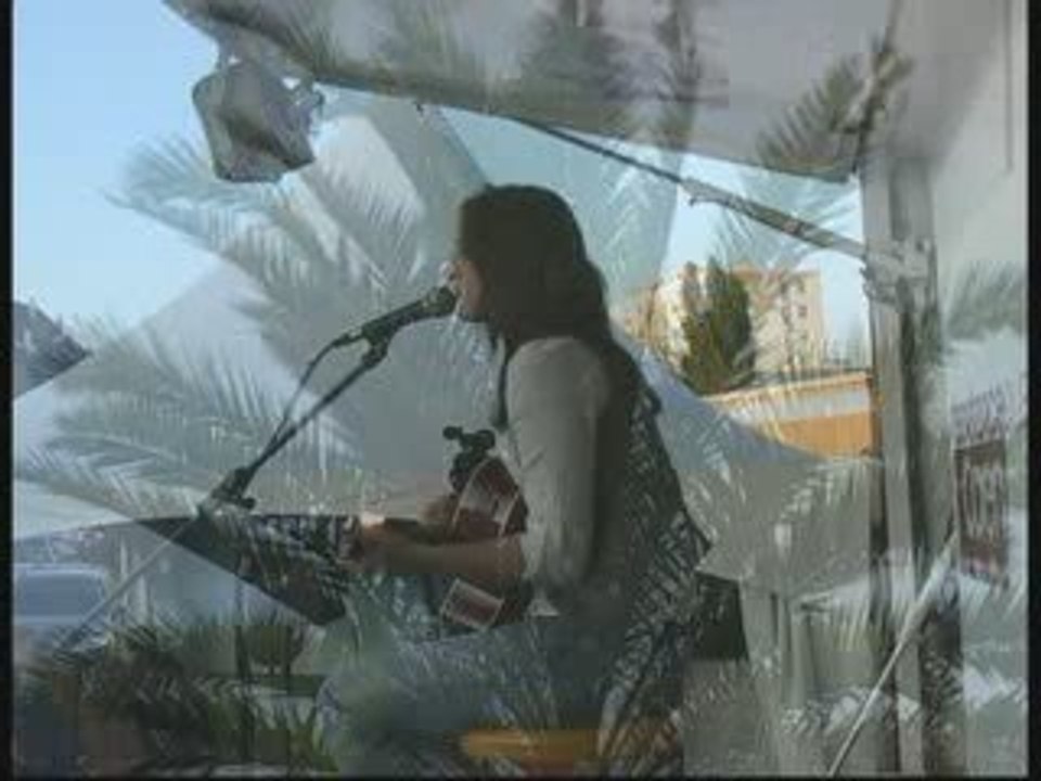 TYPHAINE en LIVE