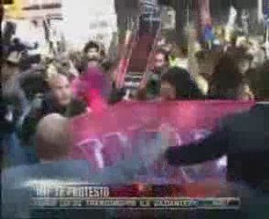 IMF Protesto Edildi