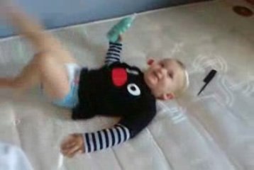 Arthur rocking dancing to Paramore