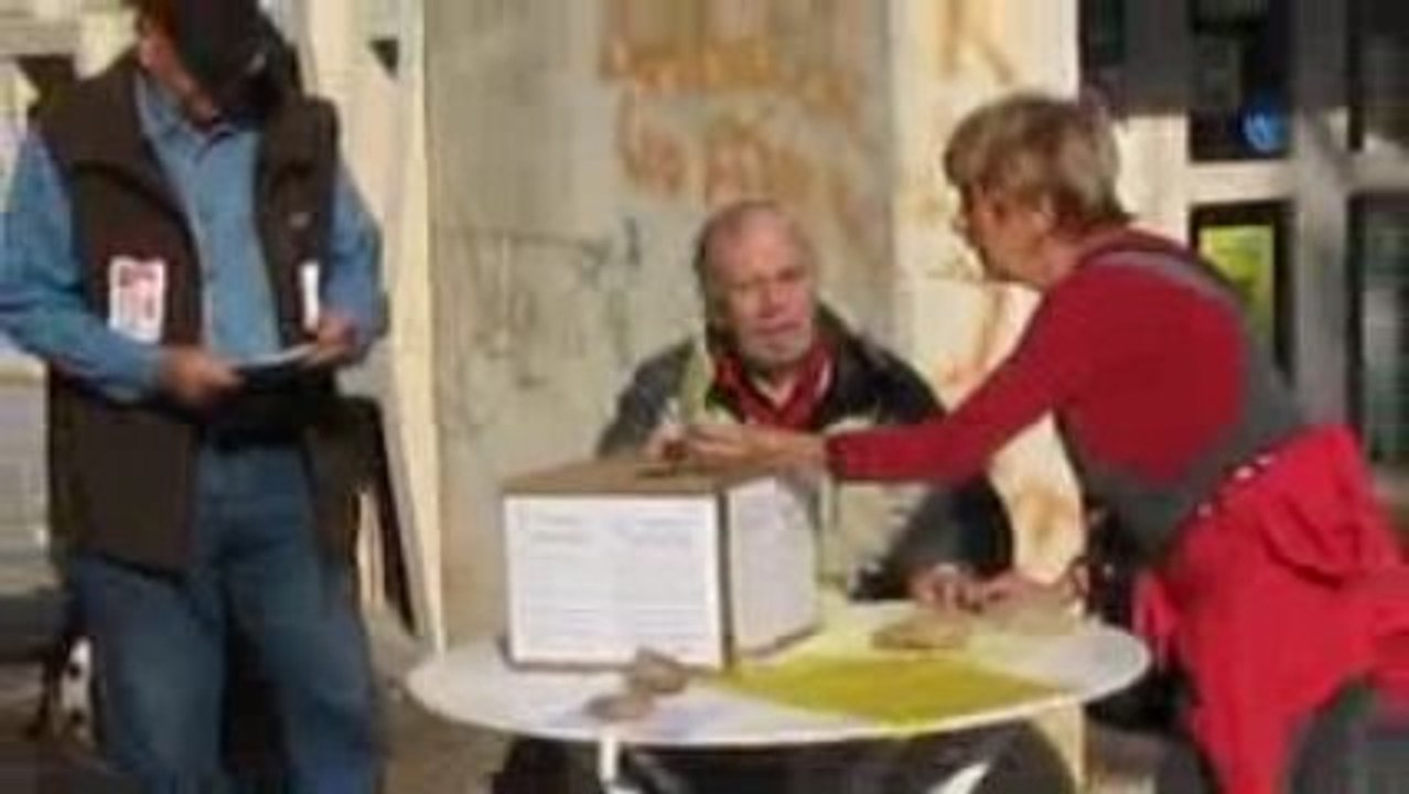 VOTATION LA POSTE AUX ANGLES 30