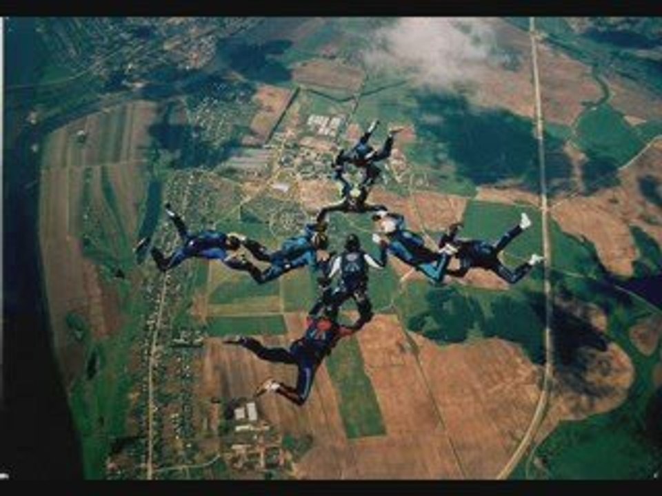 Затяжной прыжок