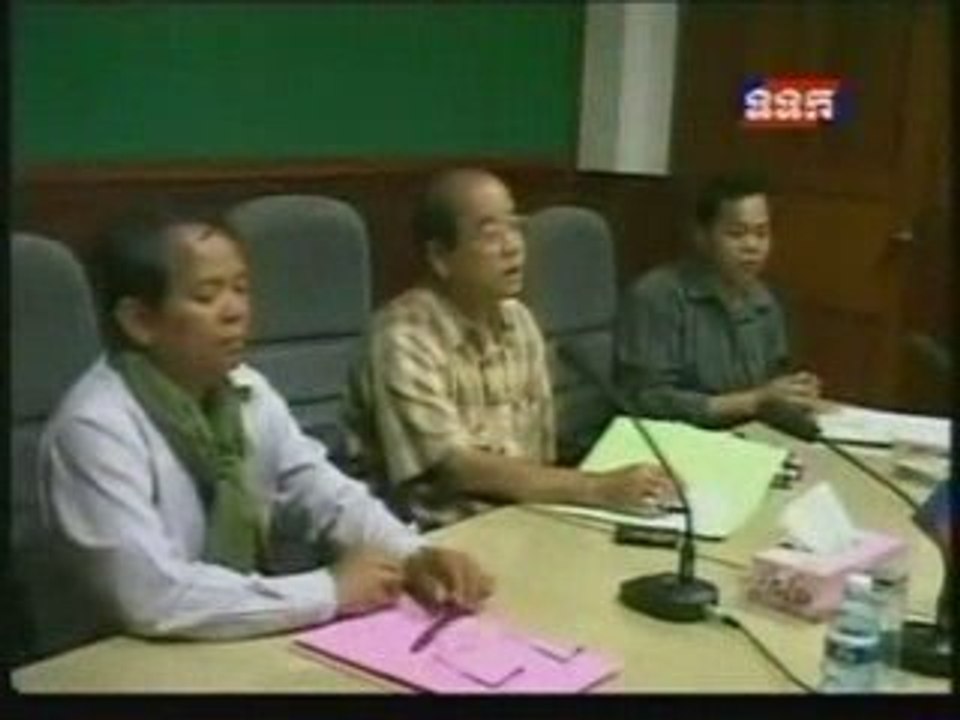 TVK Khmer News- 02/10/2009 #3 Yim Vanda Visit Siem Reap