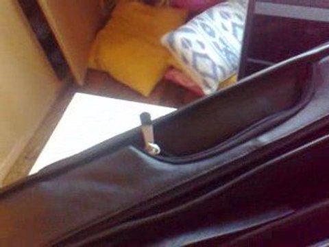 Golden09_fr DELL XPS M2010- CORE 2 DUO T7700 4780€