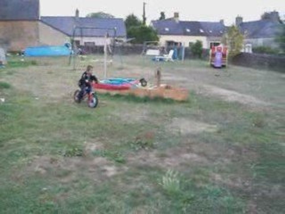 loulou moto pocket bike