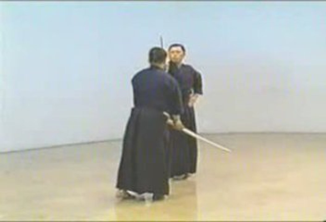 Kodachi Kata - Ipponme - 1er Kata au Kodachi